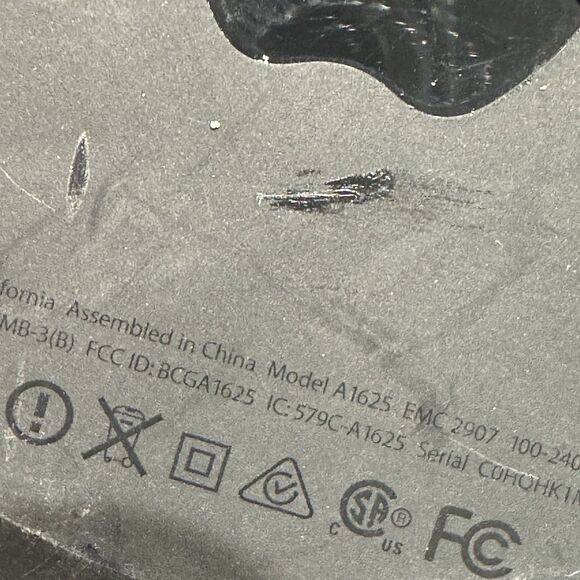 Apple TV (4th Generation) HD Media Streamer - A1625 - With Cable No Remote Works - Picture 5 of 5